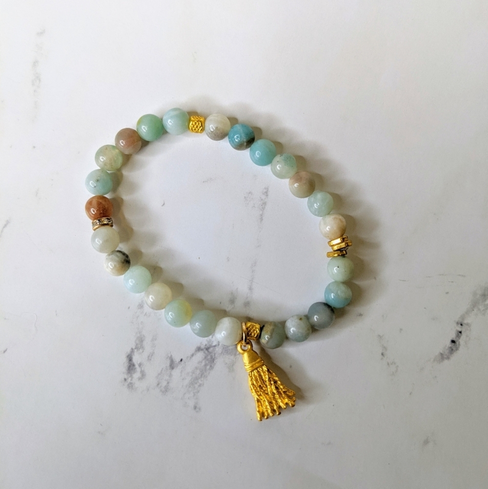 Stretchy Mala Bracelet with Gold Tassel - Picture 4 of 6